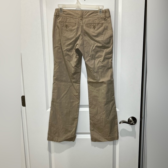 Old Navy Tan Striped Low Rise Boot Cut Pants Stretch Size 2 - Picture 2 of 11